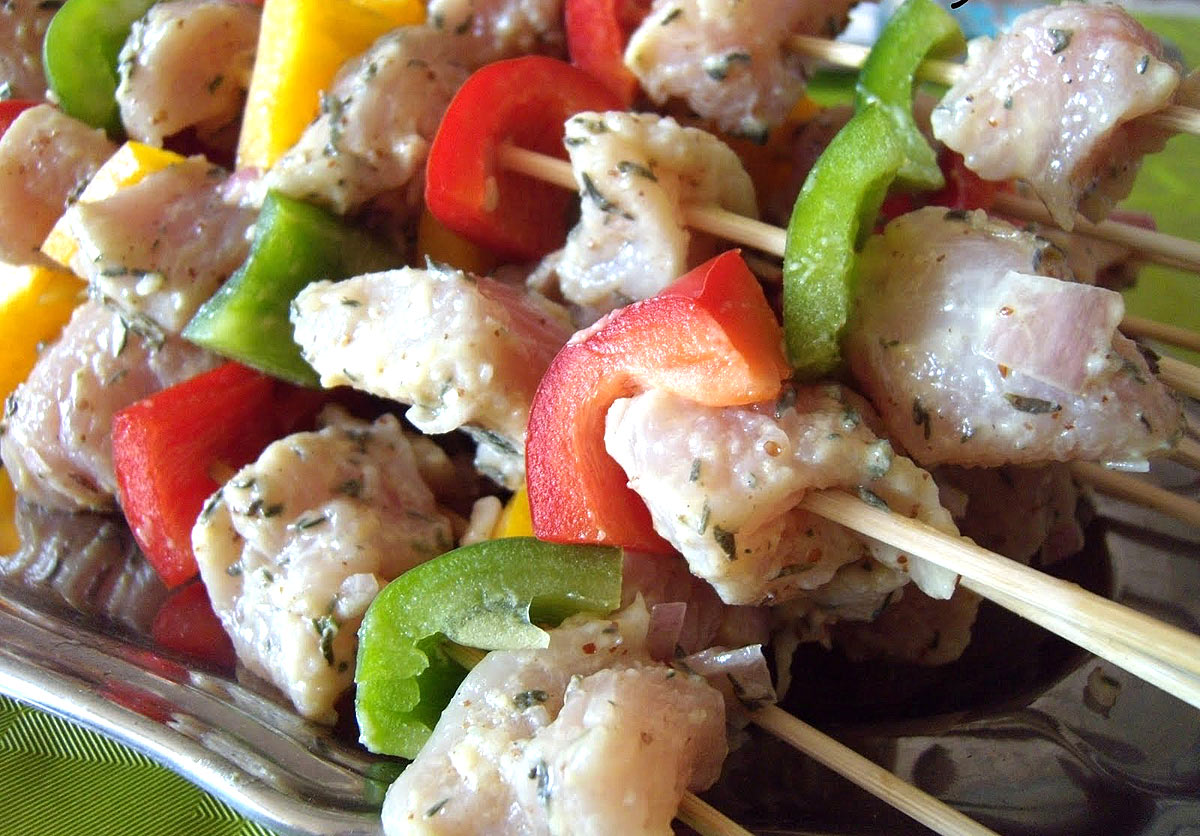 Шашлички з індички з овочами